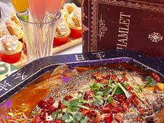 -巴特餐饮6加1音乐餐吧·新疆菜