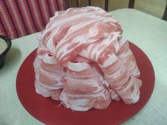 -洞庭洲·防空洞火锅·铜锅涮肉·烧烤(新百广场店)