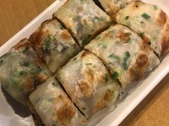 葱饼卷牛肉-台北楚楚园馅饼粥(虹桥南丰城店)