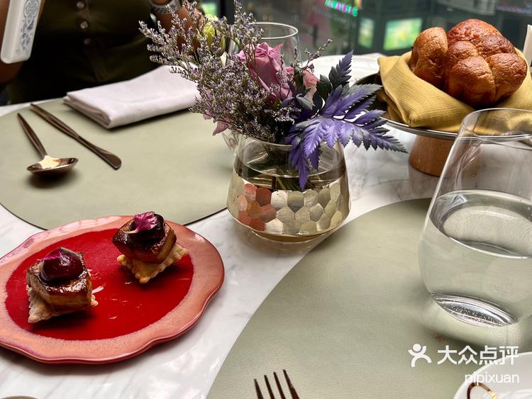 京城芳草地餐厅餐厅周推荐