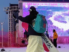 -鳌山滑雪度假区