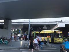 -矿泉游泳场