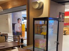 -必胜客(打浦桥日月光店)