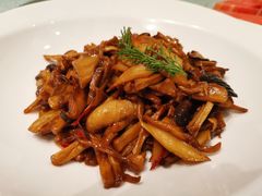 爆炒野生菌-亢龙太子酒轩(东湖店)