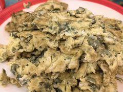 刺老芽炒蛋-闯关东东北农家菜(崂山石老人店)