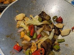 -卢大鲜鱼头捞饭(美利广场店)