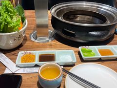 -明洞阿姨·韩式酱蟹烤肉·创意料理(三元桥店)