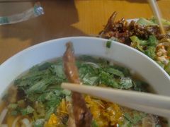 -矮子粉店1985·长沙米粉(湘春路店)