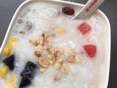 -海口骑楼小吃街