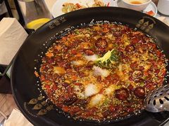 -渔语鱼新川菜Bistro(万象天地店)