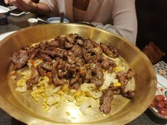 酸菜炒羊肉-丝路金桃·新疆菜(徐汇店)