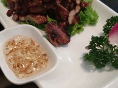 烤猪颈肉-玖月时尚泰式餐厅
