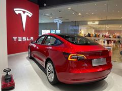 -TESLA 特斯拉(北京颐堤港体验店)