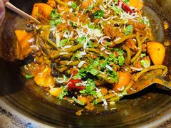 -山河屯铁锅炖(哈西站店)