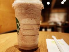 -星巴克(杭州湖滨银泰E区店)