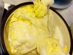 -尚尚仙·酸汤猪手·猪肚鸡火锅(华联万柳购物中心店)