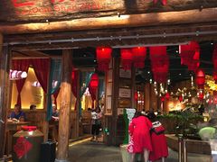 门面-老滇山寨•云南特色菜•地方菜•民族风情歌舞表演(金碧店)