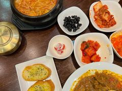 -釜山豚骨汤饭(芝罘万达广场店)