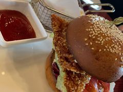 -WOLFGANG PUCK KITCHEN & BAR(迪士尼小镇店)