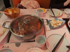 -黄记煌三汁焖锅(新佳丽江汉路店)