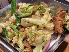 -川堂风·跷脚牛肉·乐山爆炒(宝山日月光店)