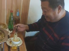 -聚首堂·特色小吃·肘子(什刹海德胜门店)