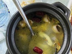 -范饭椰林川湘味海鲜·椰子鸡(三亚湾椰梦长廊店)