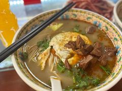-金杨拉面王小吃面馆·牛三宝面·红烧牛肉粉