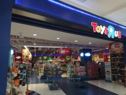 -玩具反斗城(王府井购物中心店)