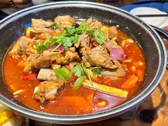 干锅腊排骨-88号小吃店·经典云南菜·地道纳西美食