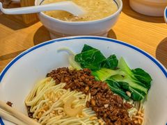 -蓉李记成都名小吃(武汉经开万达店)