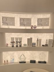 点击看大图 -海菲秀·飞顿牛奶光·LDM官方授权中心美轮美浣瓷感美肌