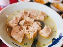 蟹粉虾仁大馄饨-蟹尊苑(巨鹿店)