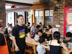 大堂-西环肥仔螺蛳粉(总店)
