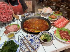 -旧街市鲜货老火锅(大光路店)