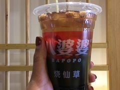 蜂蜜味烧仙草-八婆婆烧仙草(曾厝垵店)