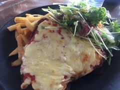 -12 Rocks Beach Bar Cafe