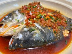 招牌剁椒鱼头-小食候湘(政务区店)