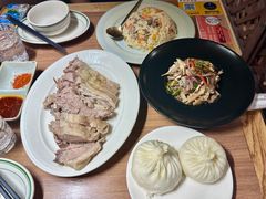 -贯贯吉·清真餐厅(浙江中路店)