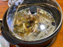 -菌海森林·非遗野生菌火锅(西山区滇池路摩根道店)
