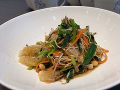 -香山湖家家宴(中山陵店)