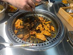-马路牙子烧烤音乐酒馆(望京店)