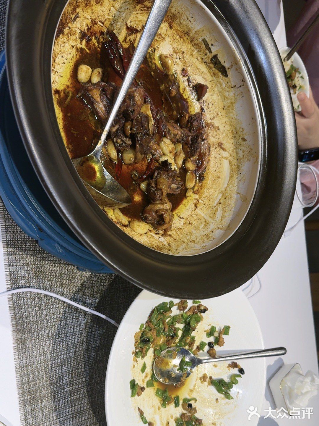 清炖鱼头汤好滋味