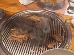 -草家酱蟹炭火烤肉店(珲春南路一店)