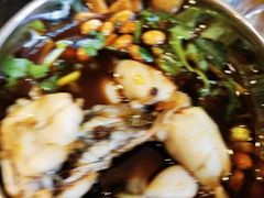 -鸿顺老铁锅美蛙鱼府(解放碑店)