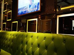 -盛世豪情量贩式KTV(九洲创意园店)