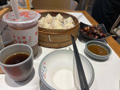 -馋三尺蟹粉小笼(人民广场店)