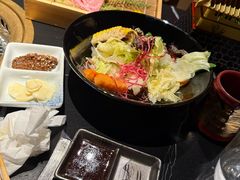 -山川小町·极番烧肉(新地假日广场店)