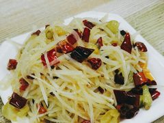 酸辣土豆丝-黑皮酸菜鱼(绣花巷店)