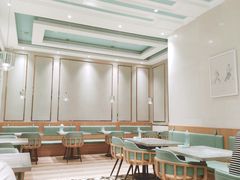 大堂-姚姚酸菜鱼·金戈戈香港豉油鸡(喜荟城联名店)